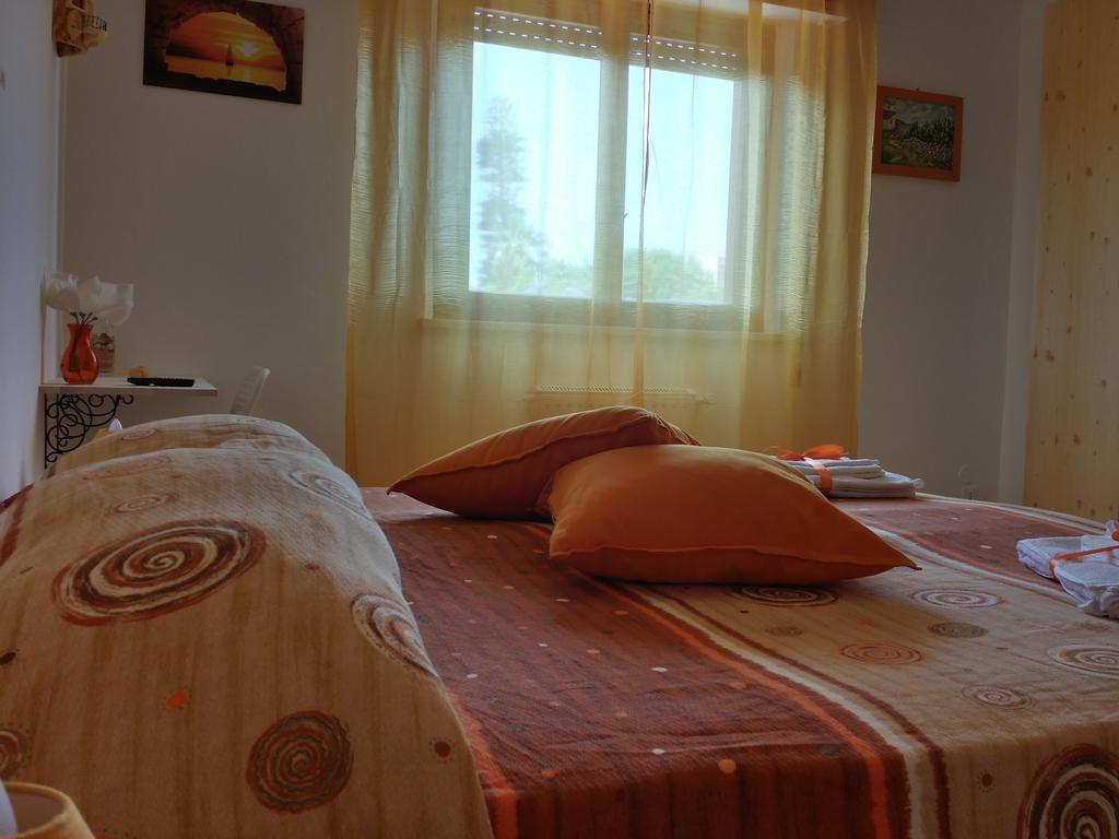 Bed & Breakfast Ciaramira Bed and Breakfast Τράπανι Δωμάτιο φωτογραφία